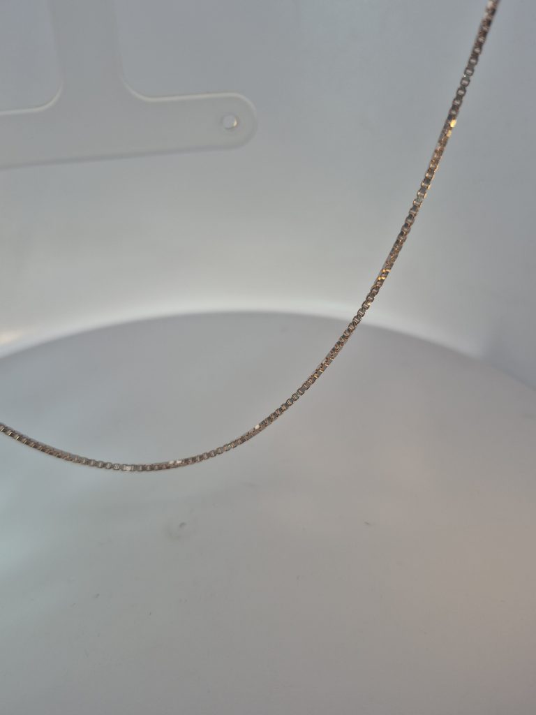JAINIKA Essential Rose Gold Box Chain — View 4